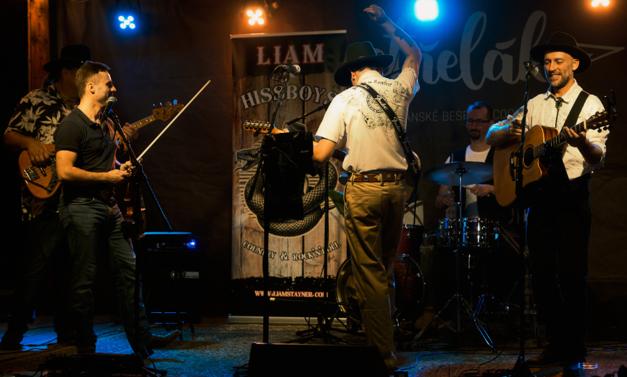 Foto kapely z koncertu